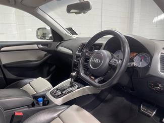 2014 Audi SQ5 - Thumbnail