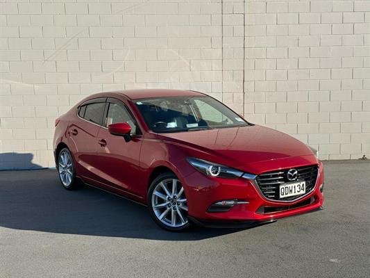 2016 Mazda Axela