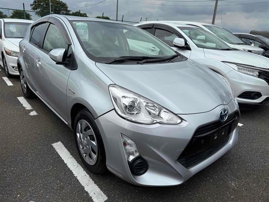 2015 Toyota Aqua