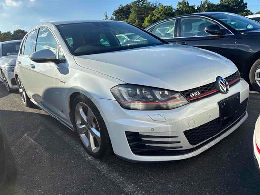 2016 Volkswagen Golf