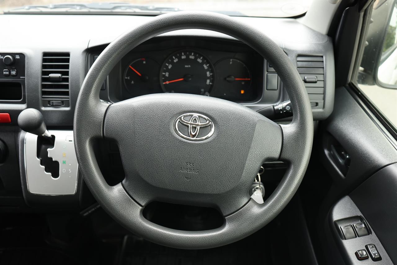 2016 Toyota Hiace