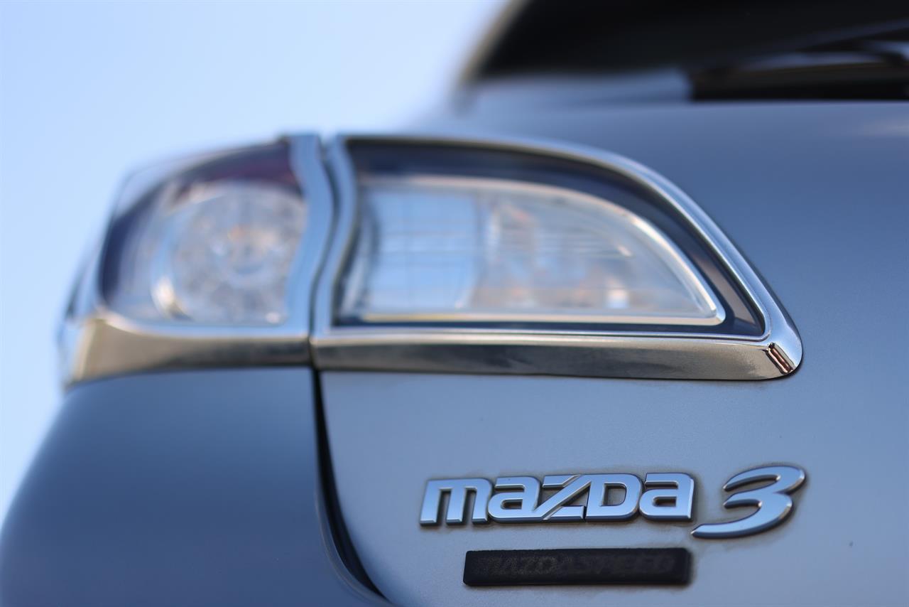 2009 Mazda Axela