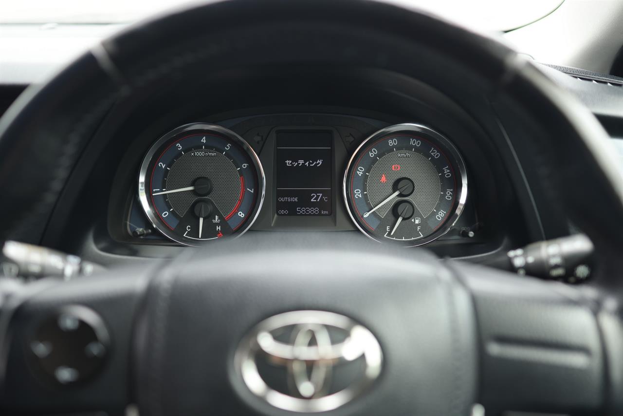 2012 Toyota Auris