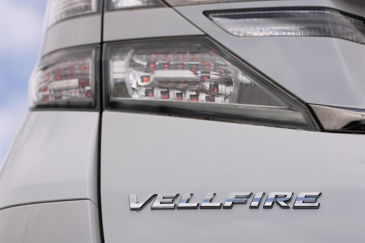 2012 Toyota Vellfire
