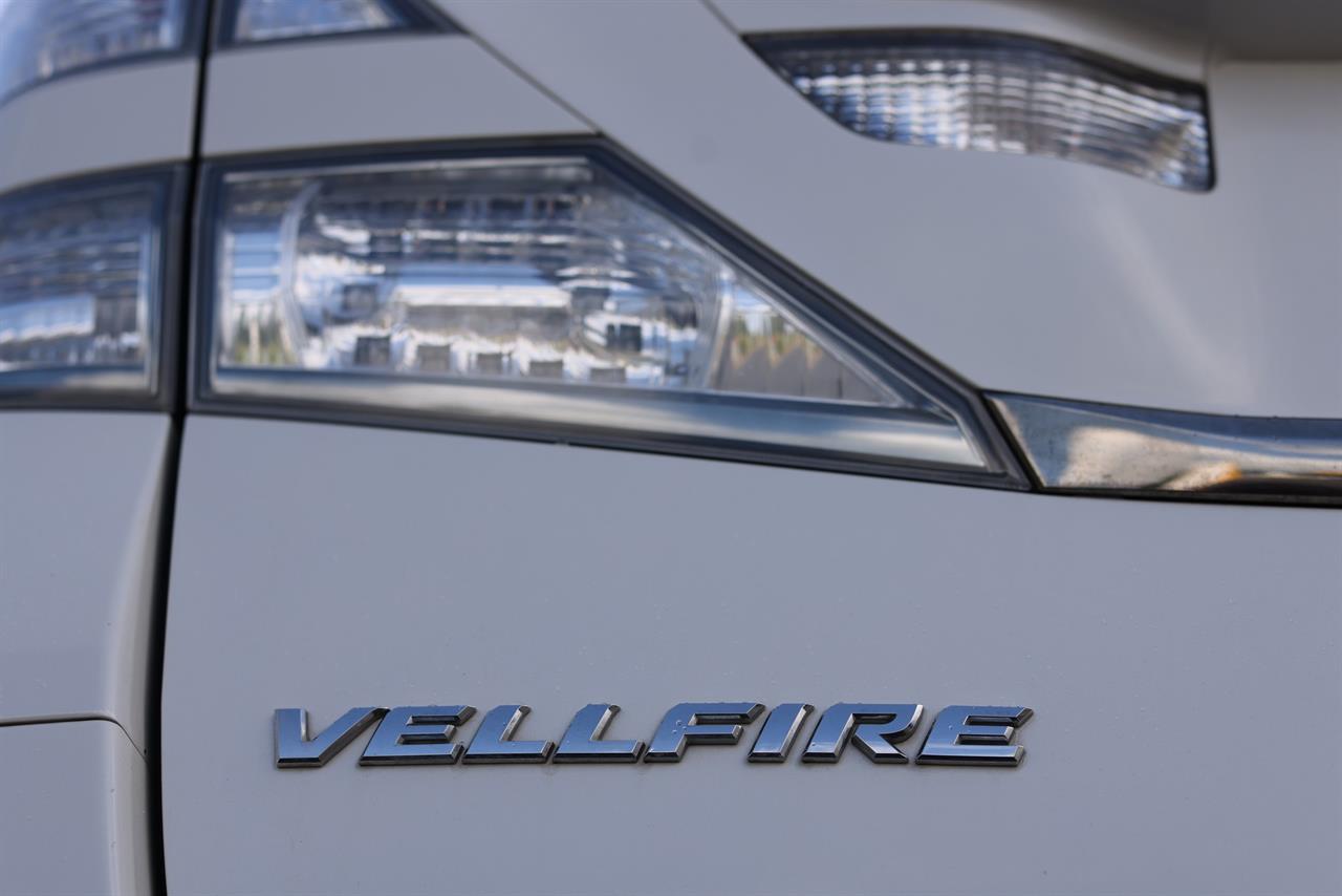 2010 Toyota Vellfire