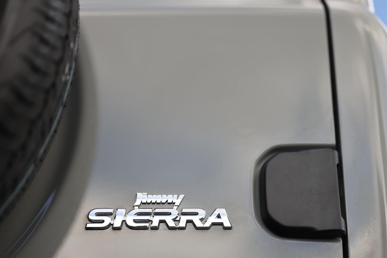2023 Suzuki Jimny