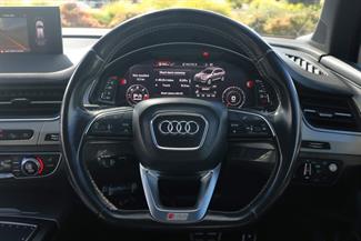2017 Audi SQ7 - Thumbnail