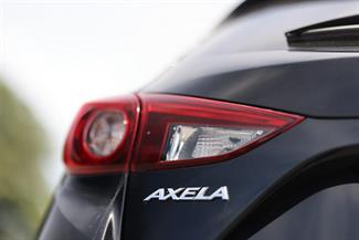2017 Mazda Axela - Thumbnail