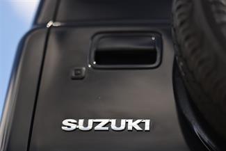 2022 Suzuki Jimny - Thumbnail