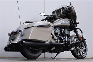 2024 Indian Chieftain - Thumbnail