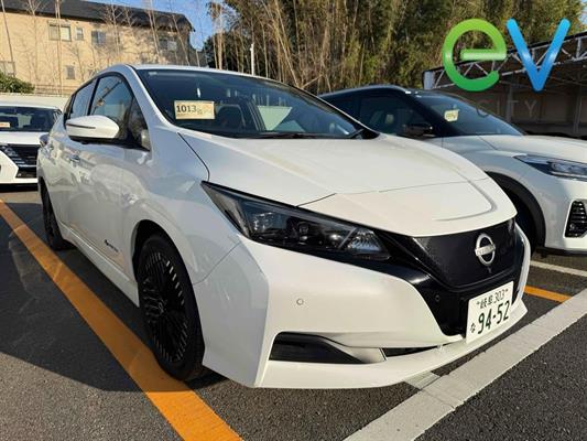 2024 Nissan Leaf