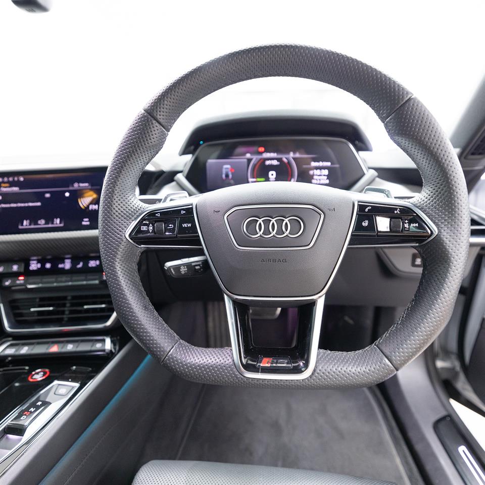2022 Audi e-tron