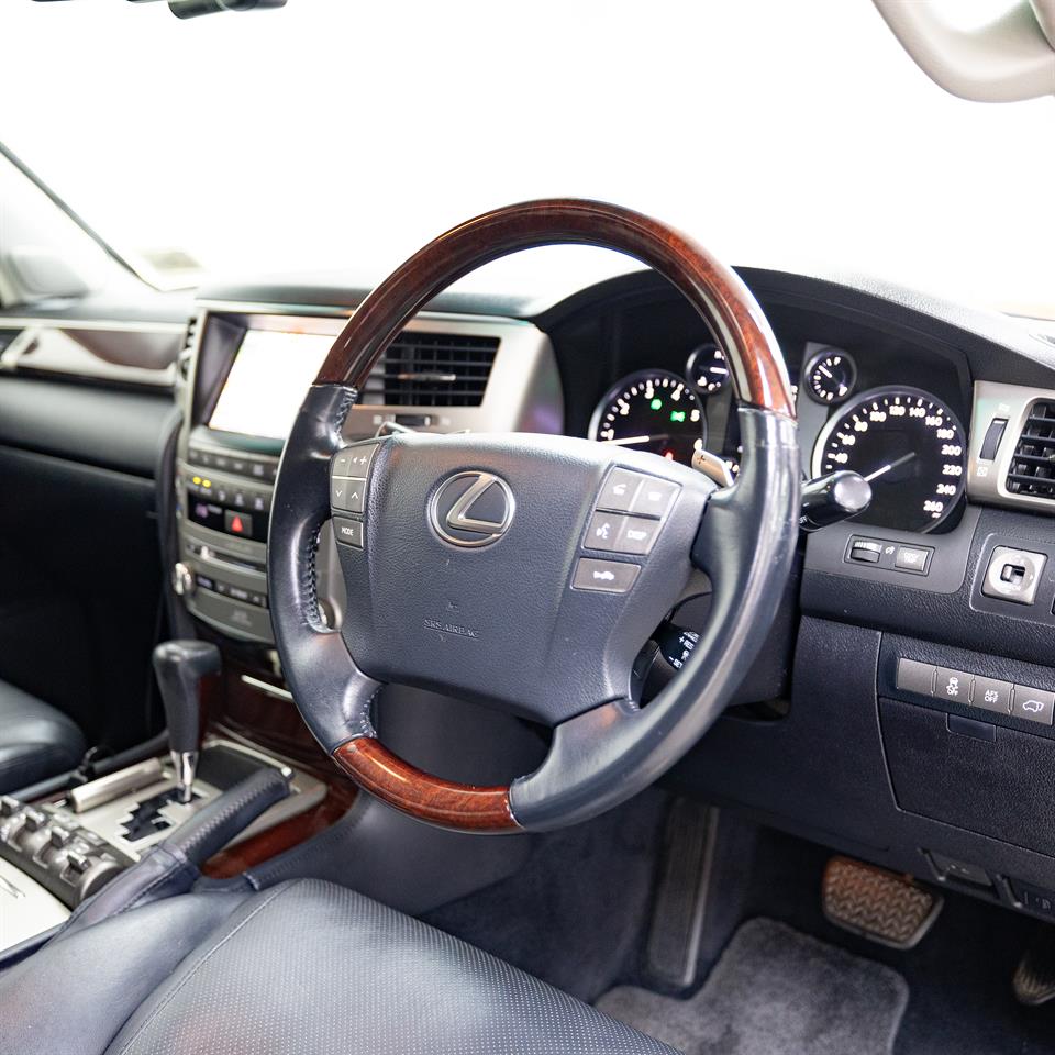 2015 Lexus Lx570