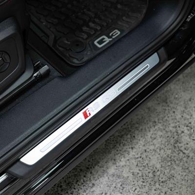 2023 Audi RS Q3 - Thumbnail
