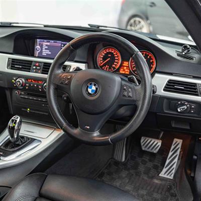 2011 BMW 335i - Thumbnail