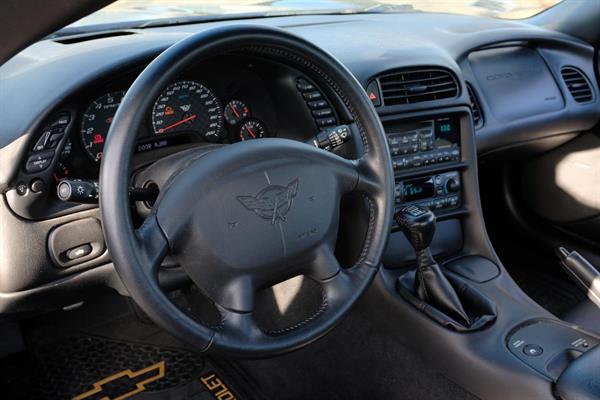 2004 Chevrolet Corvette - Thumbnail