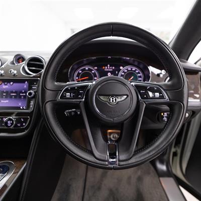 2017 Bentley Bentayga - Thumbnail
