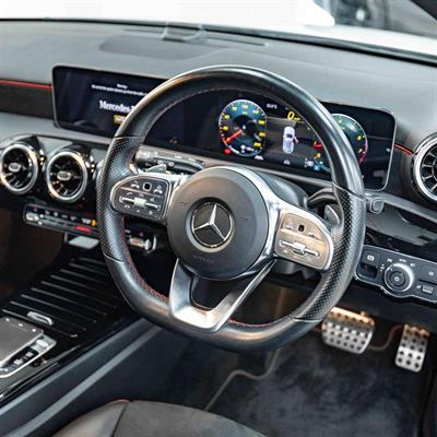 2018 Mercedes-Benz A180 - Thumbnail