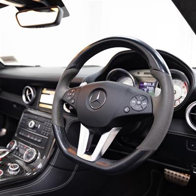 2011 Mercedes-Benz Sls - Thumbnail