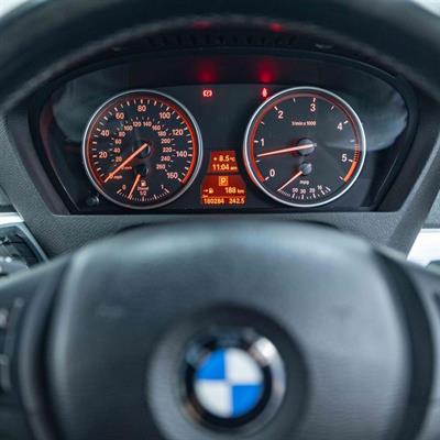 2011 BMW X5 - Thumbnail