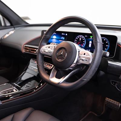 2020 Mercedes-Benz Eqc - Thumbnail