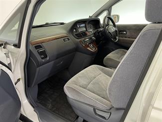 2000 Honda Odyssey - Thumbnail