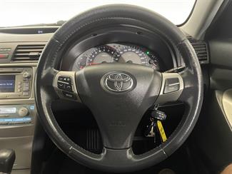 2009 Toyota Camry - Thumbnail