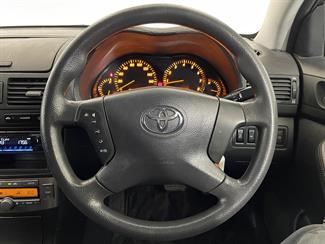 2005 Toyota Avensis - Thumbnail
