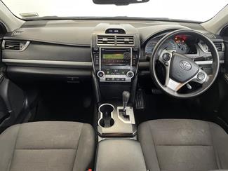 2013 Toyota Camry - Thumbnail