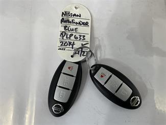 2014 Nissan Pathfinder - Thumbnail
