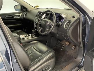 2014 Nissan Pathfinder - Thumbnail