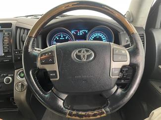 2007 Toyota Land Cruiser - Thumbnail