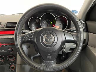 2004 Mazda Axela - Thumbnail