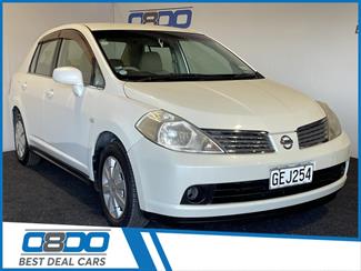 2005 Nissan Tiida