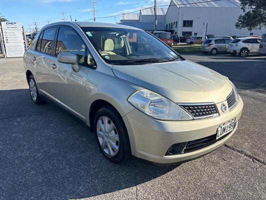 2005 Nissan TIIDA
