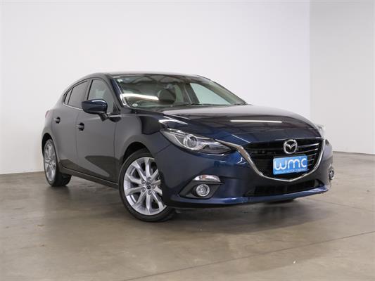 2015 Mazda Axela