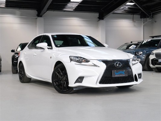 2015 Lexus IS