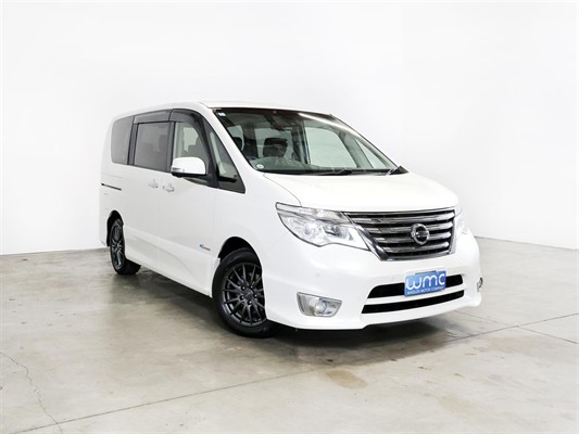 2015 Nissan Serena
