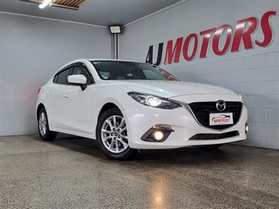 2014 Mazda Axela