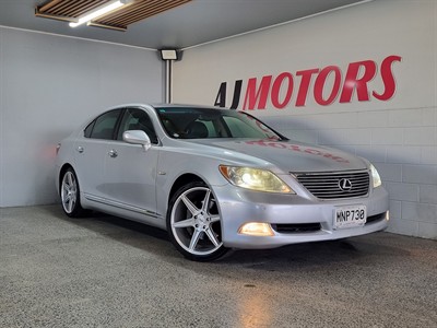 2007 Lexus LS